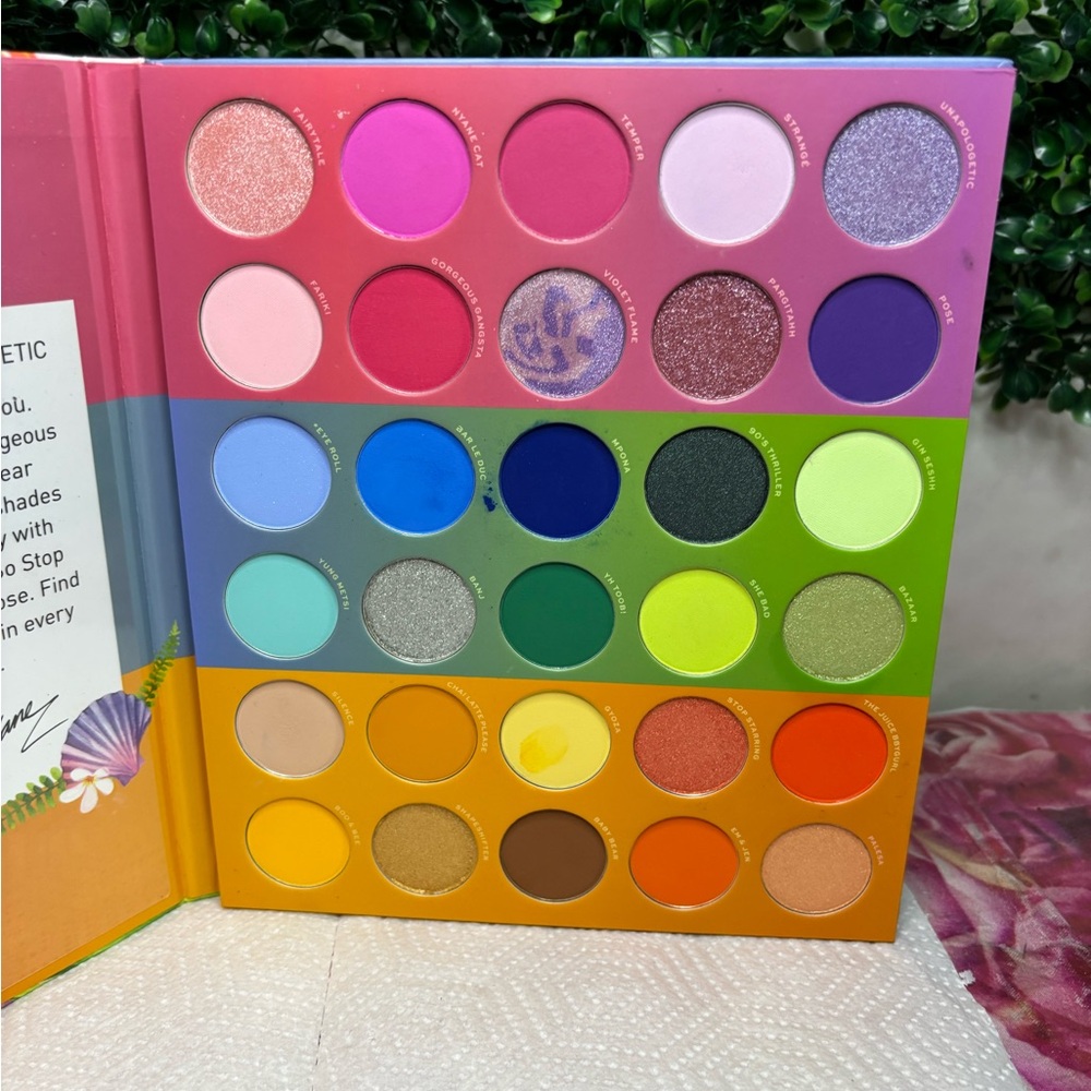 Morphe X Nyane Fierce FairyTale Artistry Eyeshadow Palette - Picture 4 of 4